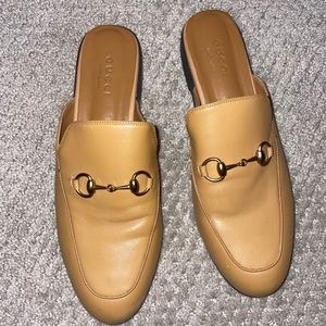 Vintage Tan Loafers with Gold Accent